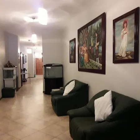 بيت ضيافة Miriam's Flats غاينسييليم